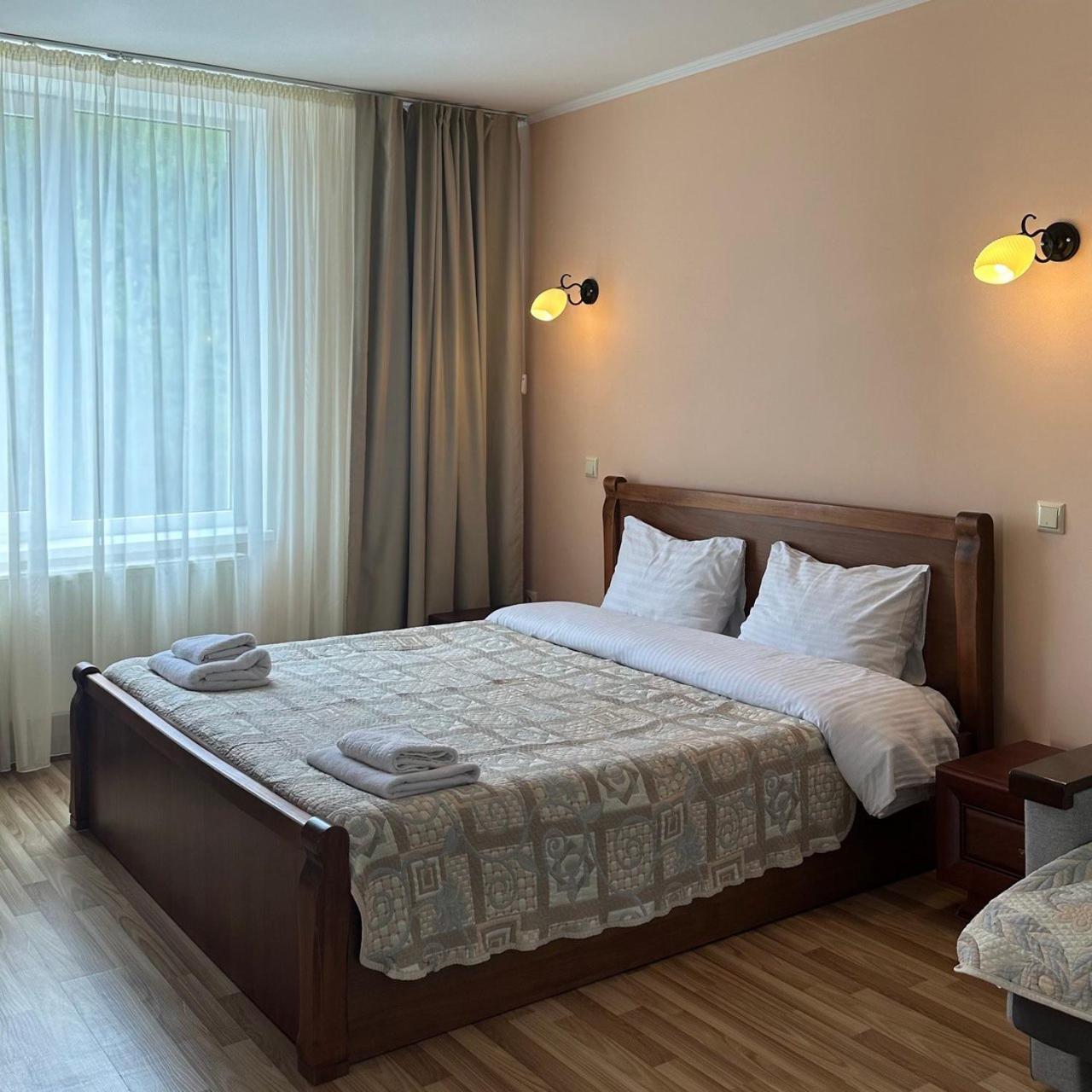 Panna Hotel Solochin Dış mekan fotoğraf